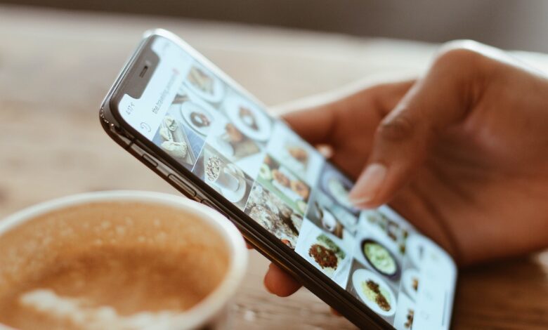 The Effective Role of Social Media Advocacy in Brand Building 2023